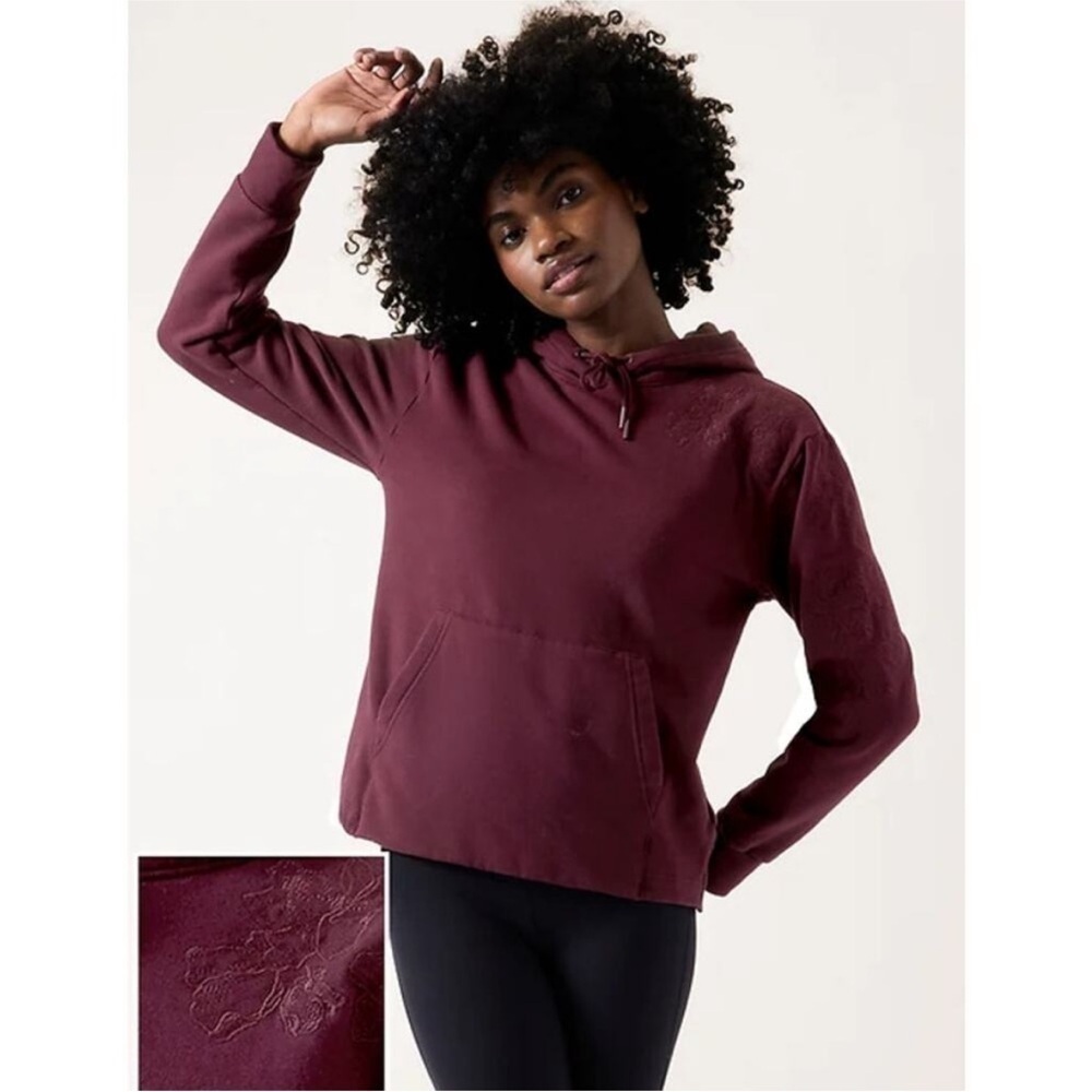 Athleta Purple Hoodie Retroplush Sweatshirt Alya Floral Cozy Embroidered Size S